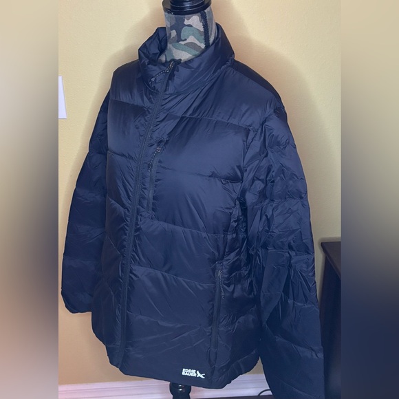 Eddie Bauer Women's Down Packable Jacket Black - Picture 3 of 3